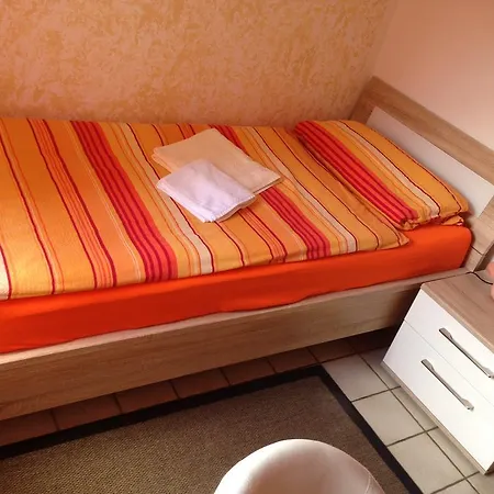 Landhaus-Brunnenhof Guest house